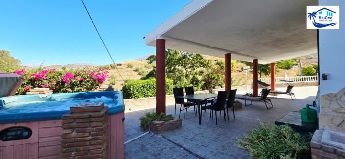 Image No.34-3 Bed Villa for sale