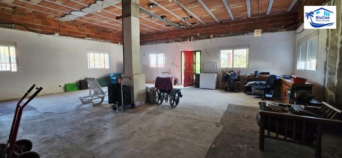 Image No.41-3 Bed Villa for sale