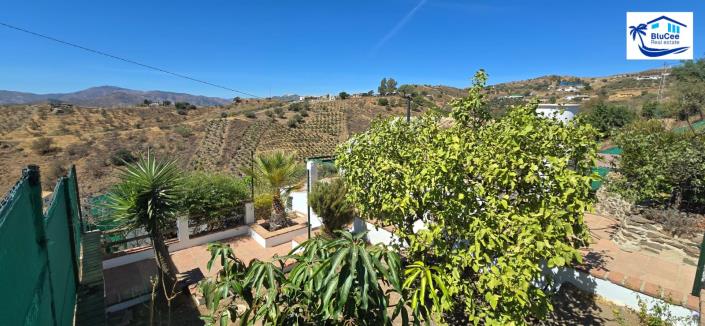 Image No.11-Maison de campagne de 3 chambres à vendre à Vélez-Málaga