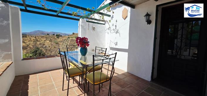 Image No.9-Maison de campagne de 3 chambres à vendre à Vélez-Málaga