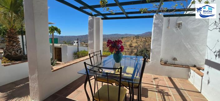 Image No.30-Maison de campagne de 3 chambres à vendre à Vélez-Málaga