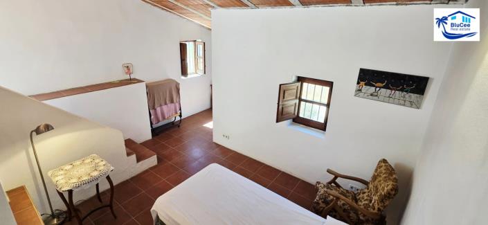 Image No.23-Maison de campagne de 3 chambres à vendre à Vélez-Málaga