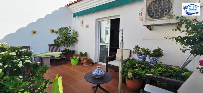 Image No.25-3 Bed Townhouse for sale