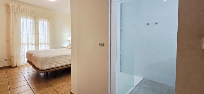 Image No.23-3 Bed Penthouse for sale