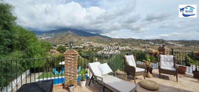 For-sale-house-with-stunning-views-of-La-Maroma--7-