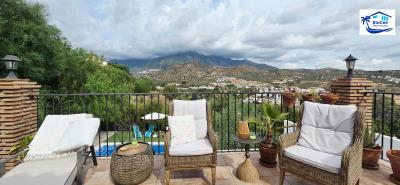 For-sale-house-with-stunning-views-of-La-Maroma--19-