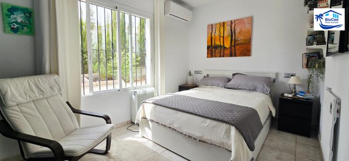 Image No.26-3 Bed Chalet for sale