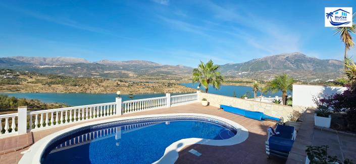 Image No.3-Chalet de 3 chambres à vendre à Los Romanes