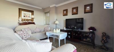 For-sale-apartment-in-Torre-del-Mar-with-4-bedrooms--17-