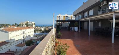 For-sale-apartment-in-Torre-del-Mar-with-4-bedrooms--25-