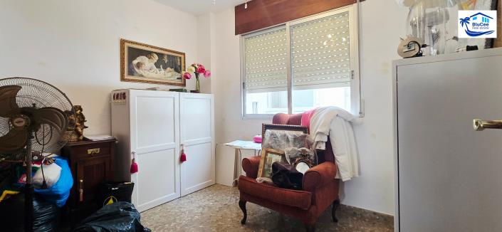 Image No.20-4 Bed Apartment for sale