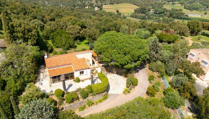 Image No.2-3 Bed Villa for sale