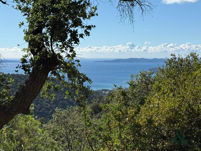 Image No.2-Bungalow de 2 chambres à vendre à Bormes-les-Mimosas