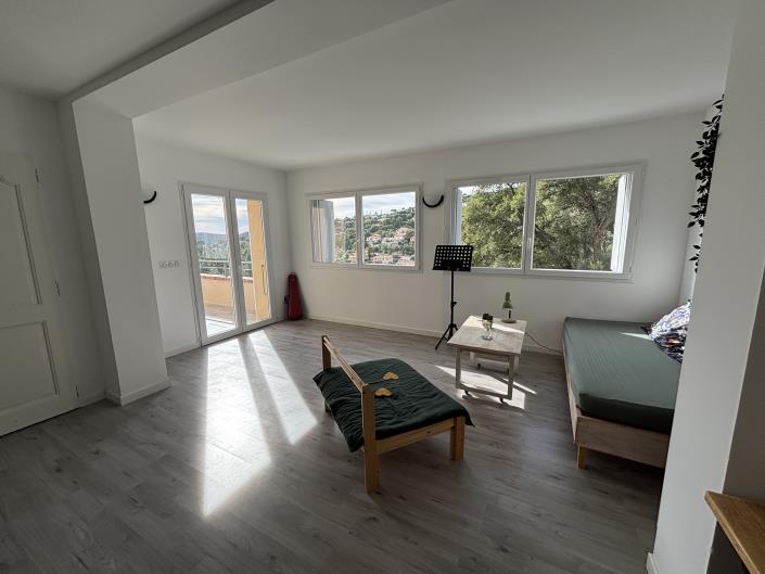 Image No.6-Appartement de 1 chambre à vendre à Bormes-les-Mimosas