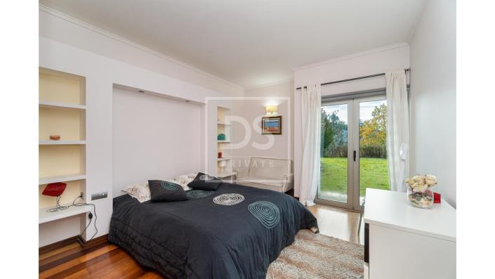 Image No.14-3 Bed House for sale