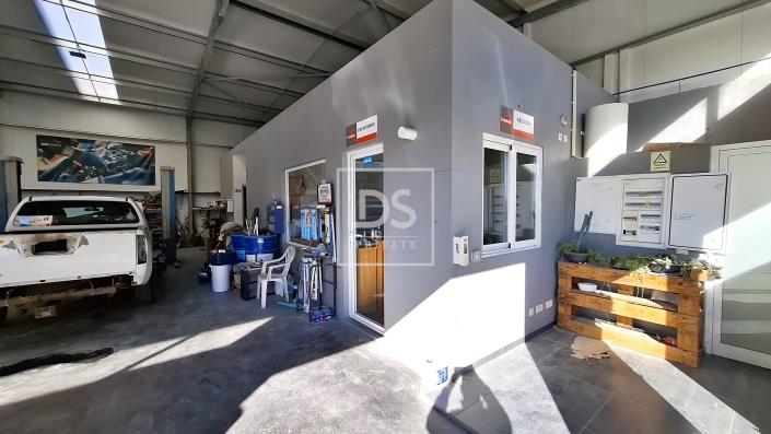 Image No.11-Commercial for sale