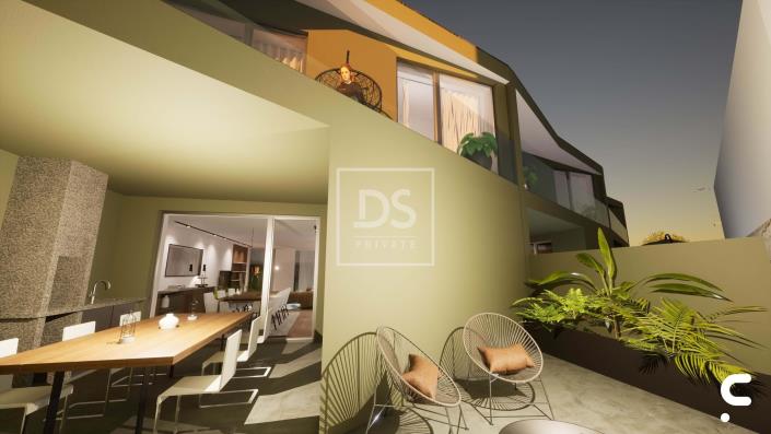 Image No.8-3 Bed House for sale