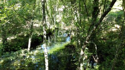 4_c4fa00db-2acc-4242-8520-349d11a7ffad