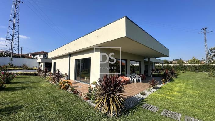 Image No.5-Maison de 4 chambres à vendre à Amarante