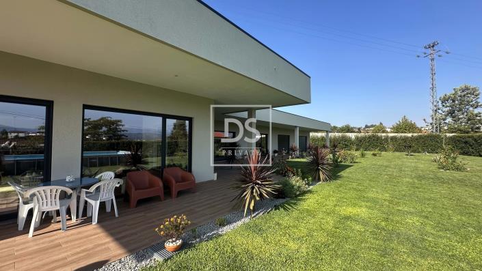 Image No.6-Maison de 4 chambres à vendre à Amarante