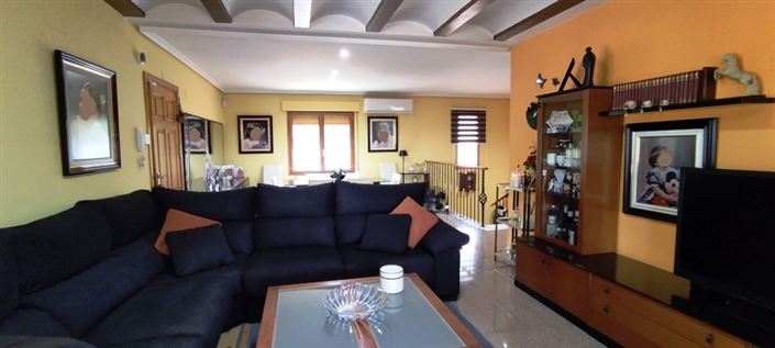 Image No.9-5 Bed Villa for sale