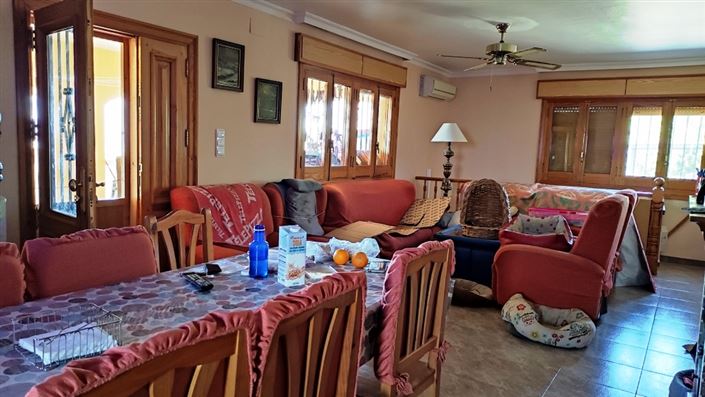 Image No.5-5 Bed Villa for sale