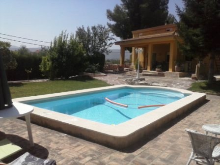 Image No.2-6 Bed Villa for sale