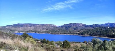 o1grn92og16cj1t36lot1nue15v422