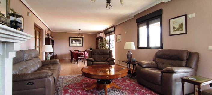 Image No.8-Villa de 5 chambres à vendre à Balones