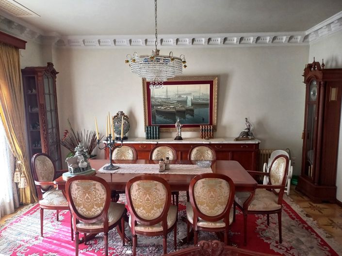 Image No.8-5 Bed Apartment for sale