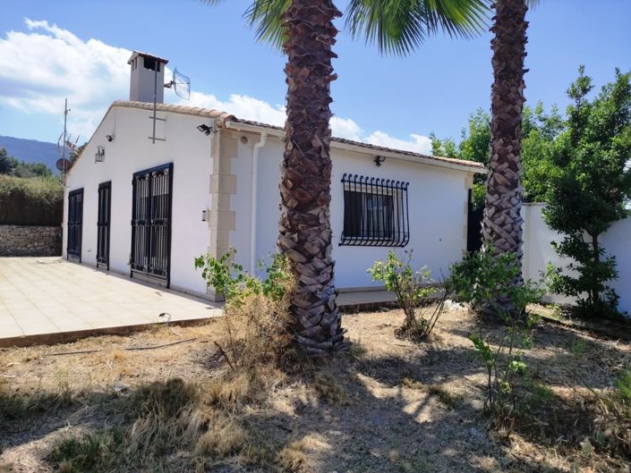 Image No.2-Maison de campagne de 3 chambres à vendre à Agrés