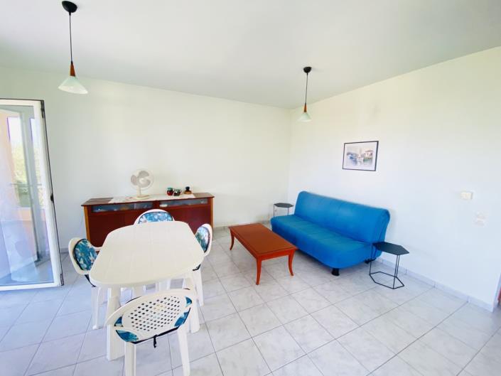 Image No.13-4 Bed House for sale