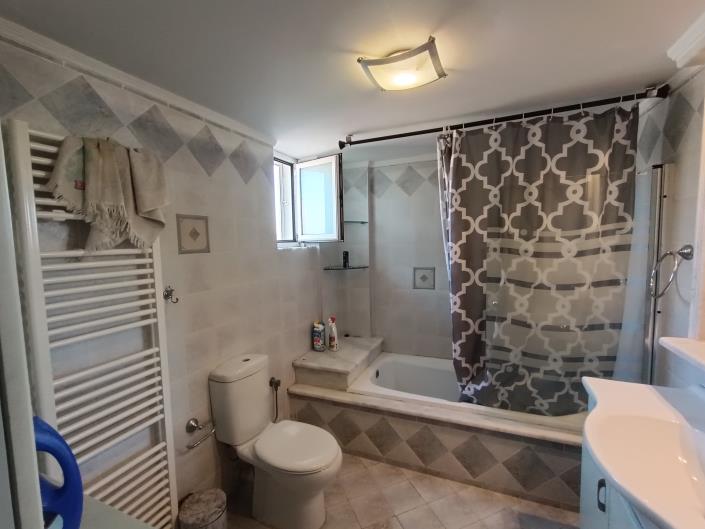 Image No.5-Maison / Villa de 7 chambres à vendre à Kalathas