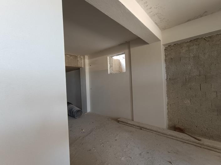 Image No.4-Appartement de 4 chambres à vendre à Chalepa