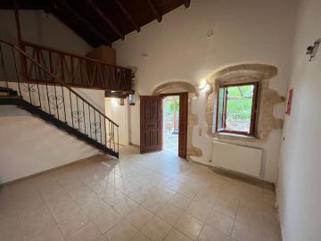 Stone-house-for-sale-in-Chania-Crete-3