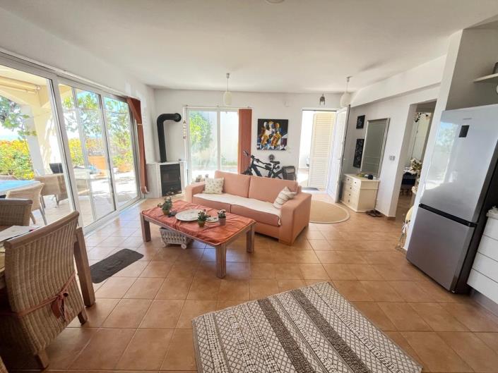 Image No.15-2 Bed Villa for sale