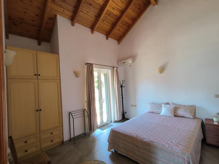 Image No.6-Villa de 2 chambres à vendre à Theriso