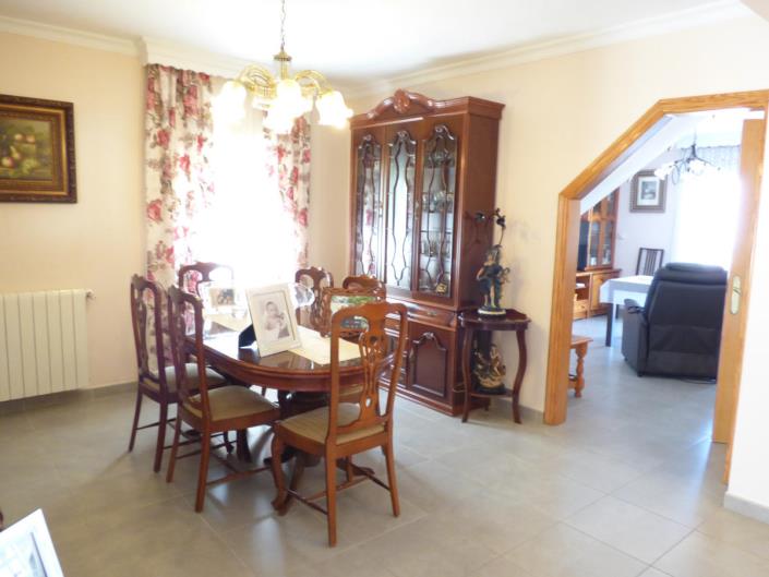 Image No.10-3 Bed Villa for sale