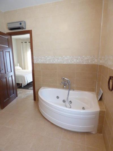 Image No.46-Maison de ville de 3 chambres à vendre à Salares