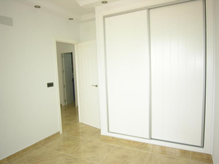 Image No.22-3 Bed Villa for sale