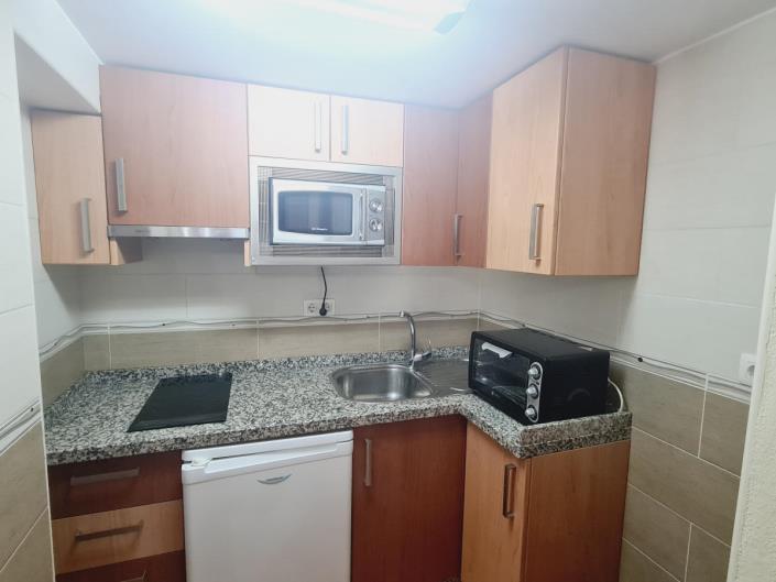 Image No.28-6 Bed Townhouse for sale