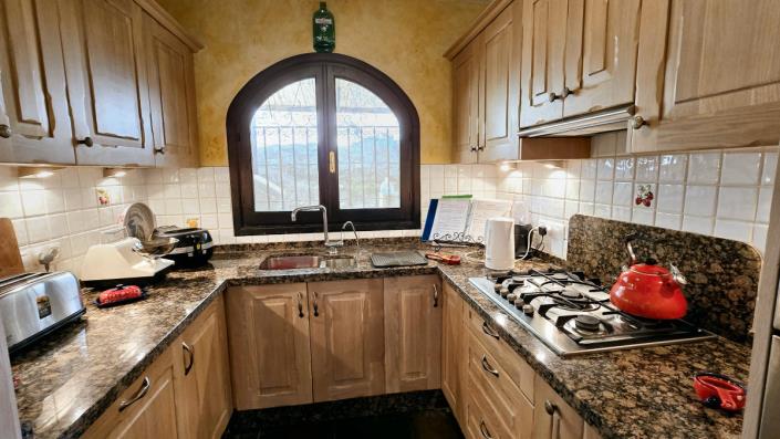 Image No.13-6 Bed Villa for sale