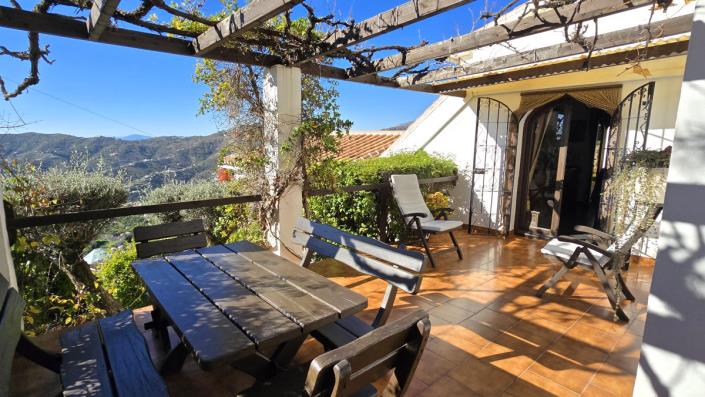 Image No.16-6 Bed Villa for sale