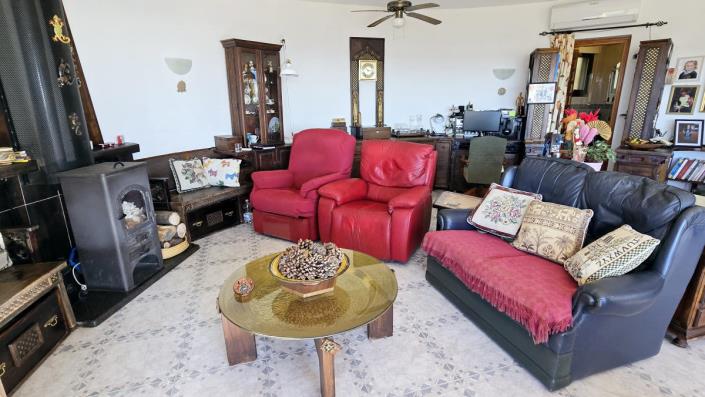 Image No.38-6 Bed Villa for sale