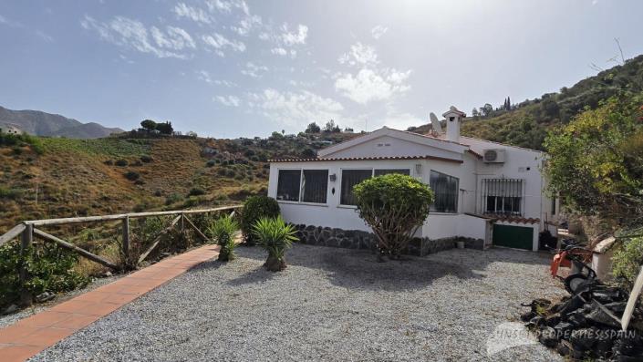 Image No.6-3 Bed Villa for sale