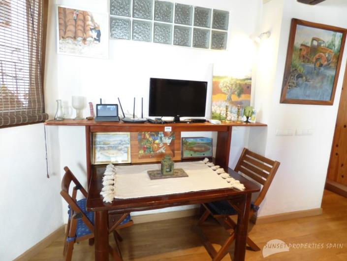 Image No.12-3 Bed Townhouse for sale