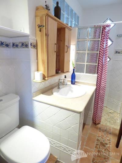 Image No.21-3 Bed Townhouse for sale