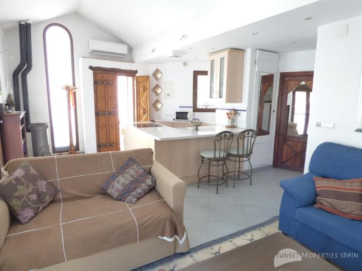 Image No.34-3 Bed Townhouse for sale