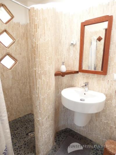 Image No.38-3 Bed Townhouse for sale