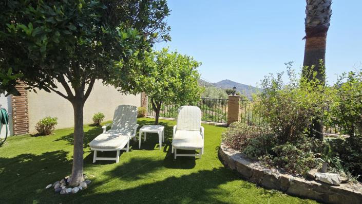 Image No.17-5 Bed Villa for sale